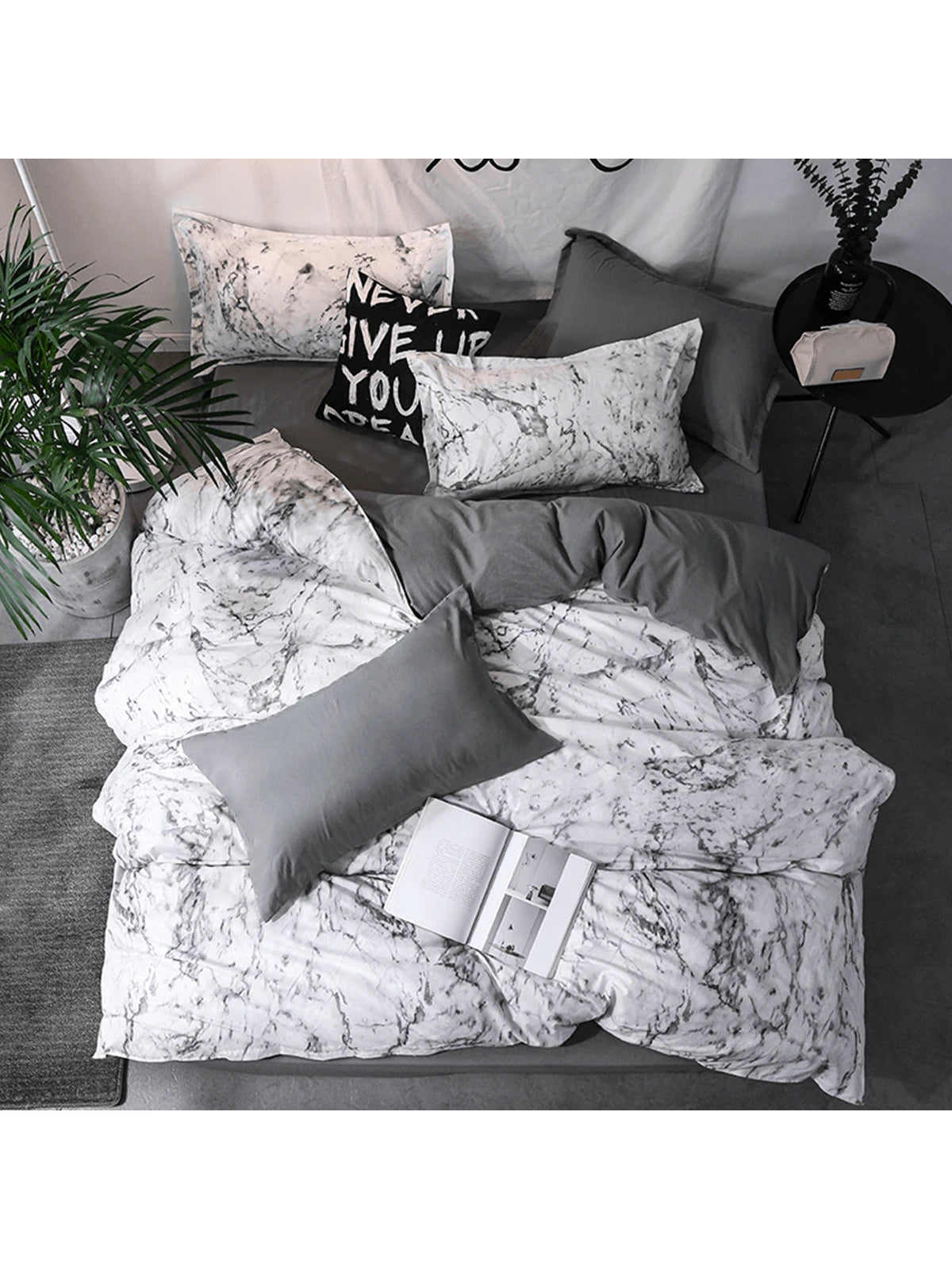 Black Marble Pattern Quilt Cover Set With Pillowcase (3pcs)- Duvet Cover Set