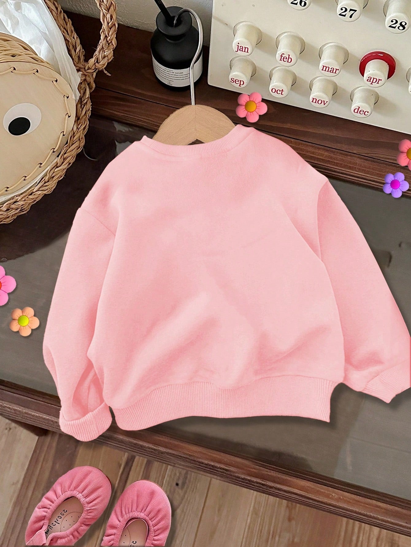 Black & Pink Sweet Cute Halloween Bow & Little Ghost Glitter Pattern, Baby Girl Casual Soft Comfortable Loose Crew Neck Sweatshirt Suitable For Autumn/Winter Daily, Halloween, Family Party, Let's Get