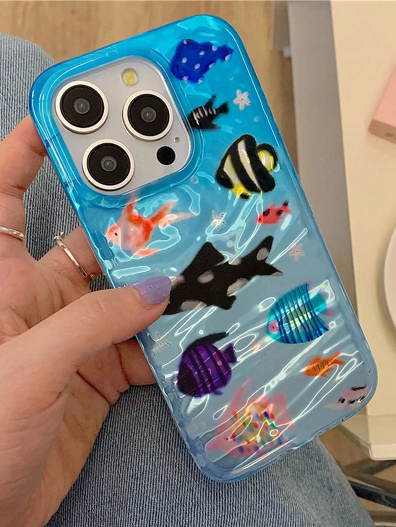 Blue Ocean Element Fashion Phone Case Shockproof Creative Fresh Water Wave Ocean World Compatible With IPhone 17 Pro Max/17 Pro/17 Air/17, 16 Pro Max, 15/14/13/12/11/11 Anti-Drop Protective Cover Spri