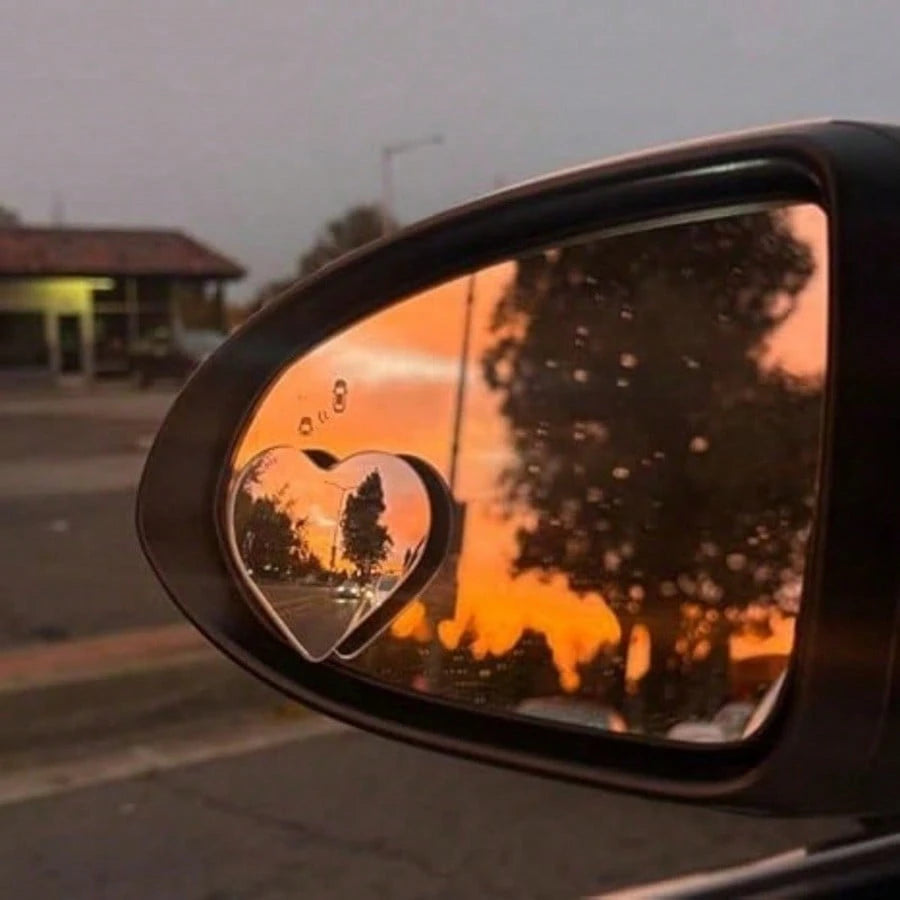 Car Blind Spot Rearview Mirror, Wide-Angle 360 Degree Adjustable Heart-Shaped Rearview Mirror, Car Reversing Assist Rearview Mirror, Convex Mirror