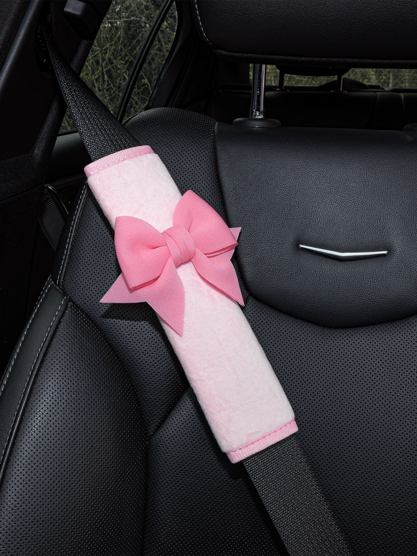 Car Interior Bowknot Steering Wheel Cover And Seat Belt Shoulder Protector Set, Car Anti-Wear Clothing Protective Cover, Suitable For All Seasons