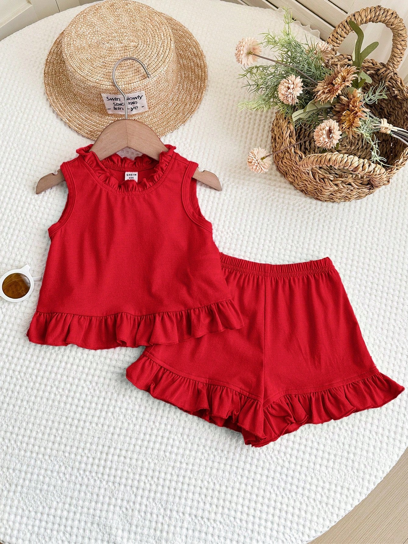 Cozy Pixies Baby Girl Floral Print Contrast Trim Sleeveless Top And Elastic Waist Pants 2 Piece Set