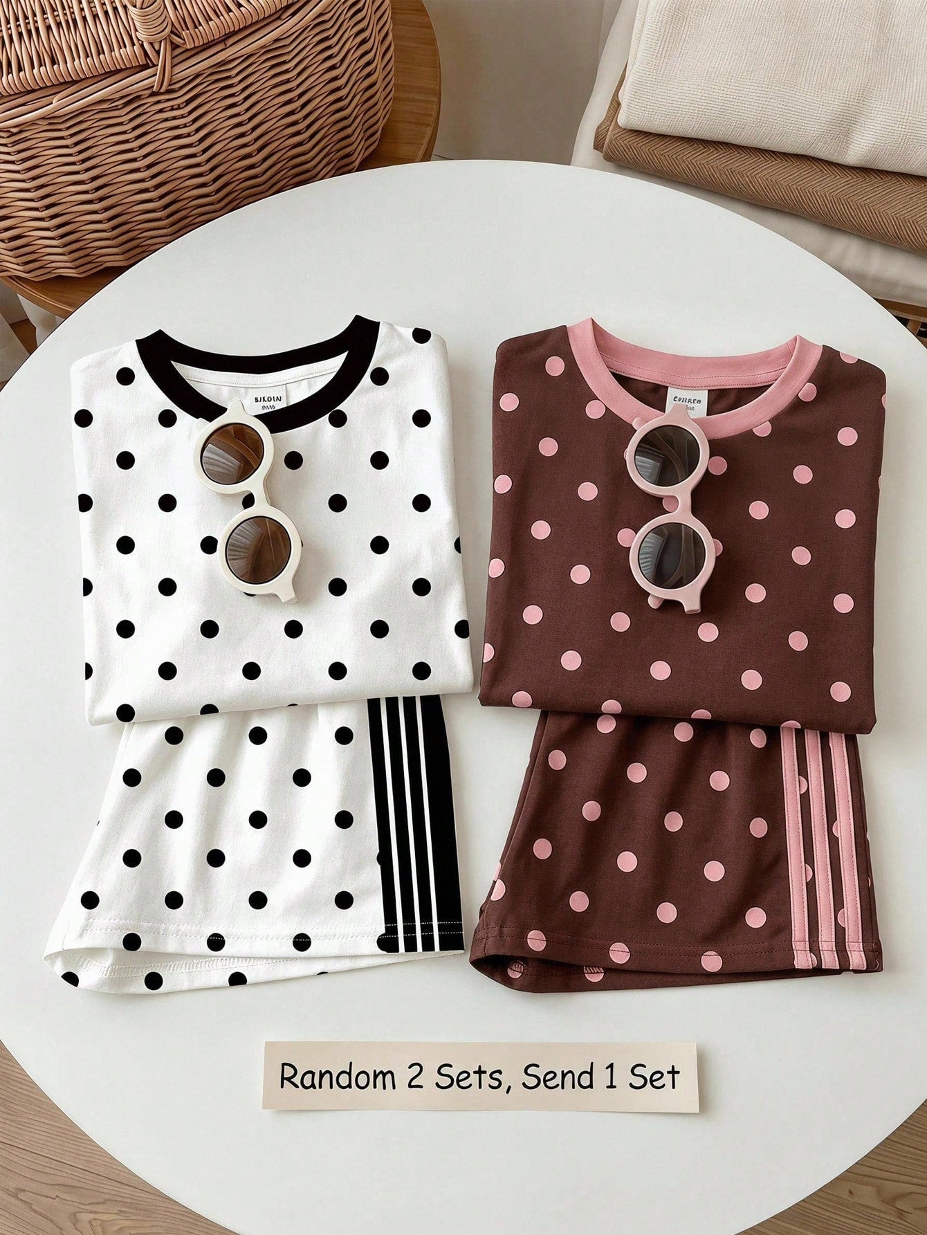 Cute Retro Fashionable Polka Dot Baby Girl Casual Comfortable Round Neck Short Sleeve T-Shirt And Casual Shorts 2-Piece Set Suitable For Spring/Summer Daily, Vacation, Outings, Campus, Sports, Homecom