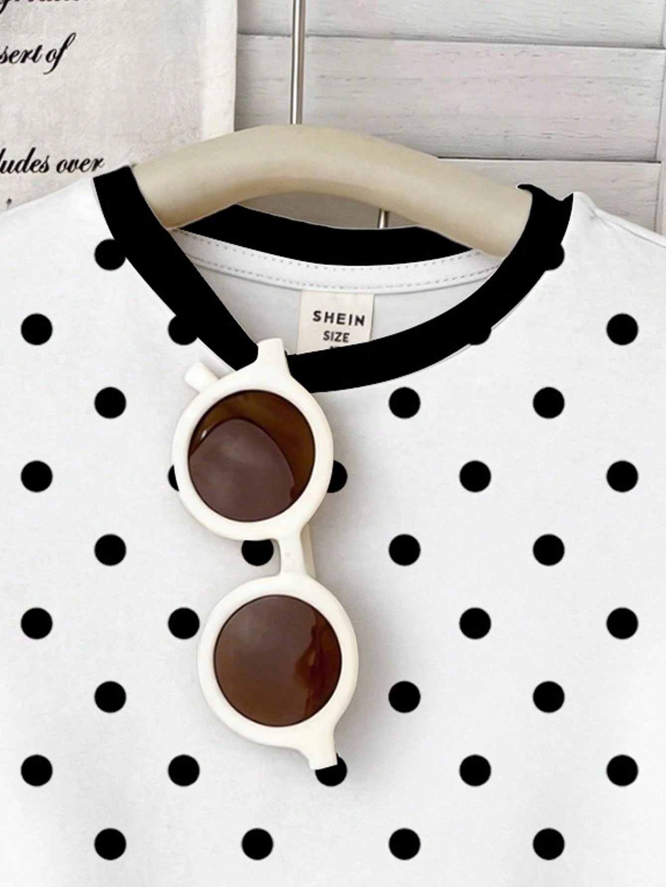 Cute Retro Fashionable Polka Dot Baby Girl Casual Comfortable Round Neck Short Sleeve T-Shirt And Casual Shorts 2-Piece Set Suitable For Spring/Summer Daily, Vacation, Outings, Campus, Sports, Homecom
