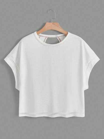 Essnce 2pcs Women Casual Round Neck Backless Batwing Sleeve T-Shirt Set,White And Black Summer Retro Y2K Boho Gym Music Festival Cut-Out Back Top