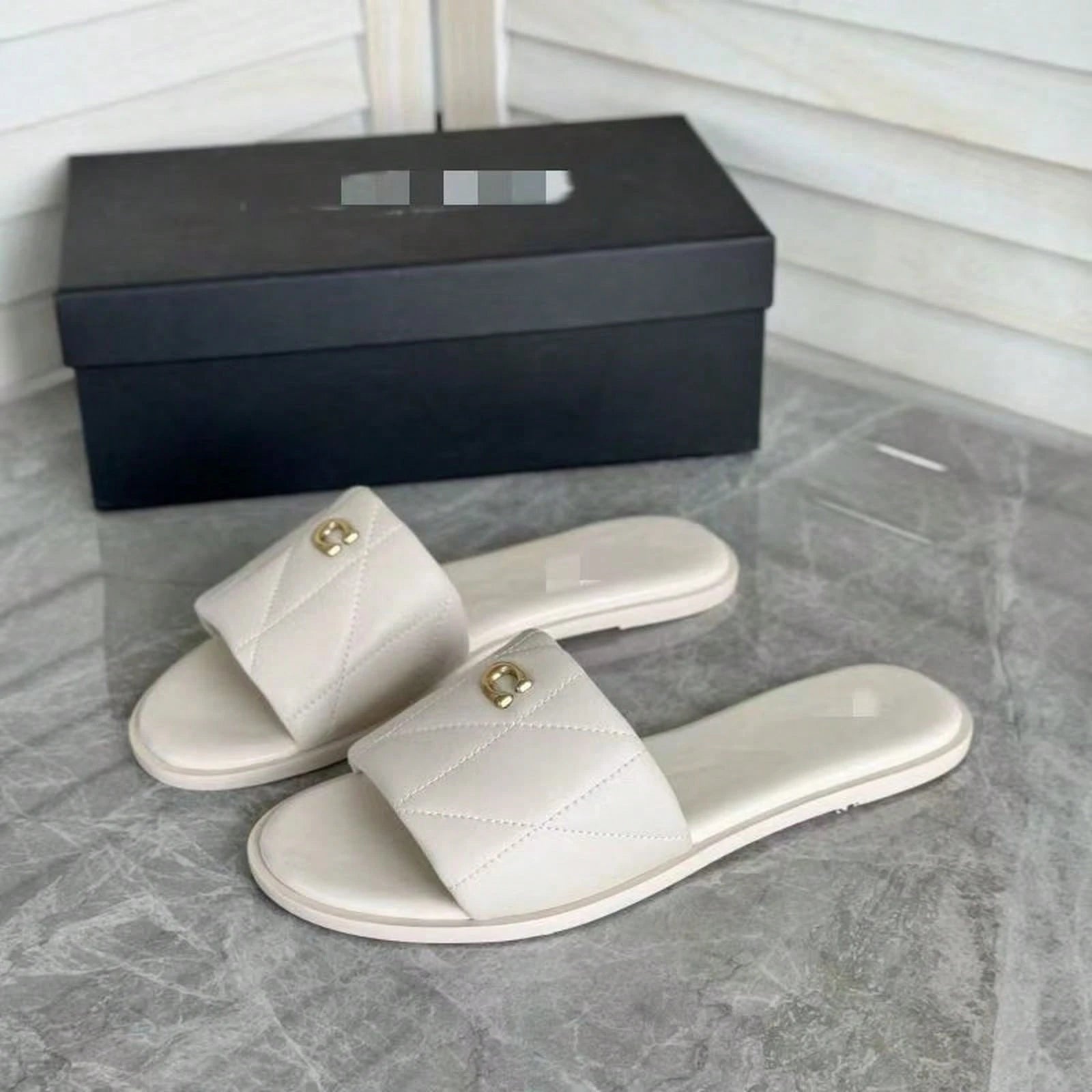European And American 2026 Summer New Style Single-Strap Pattern Round-Toe Flat Solid Color Versatile Comfortable Daily Outdoor Sandals