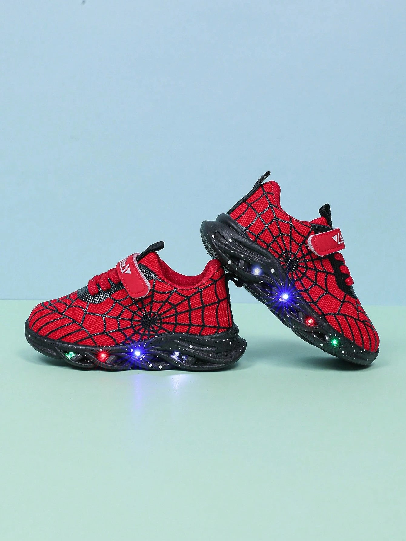 Fashion Spider LED Lighting Breathable Mesh Sports Shoes, Suitable For Boys And Girls- Casual, Shock-Absorbing, All-Season Non-Slip Outdoor Running And Walking Sneakers