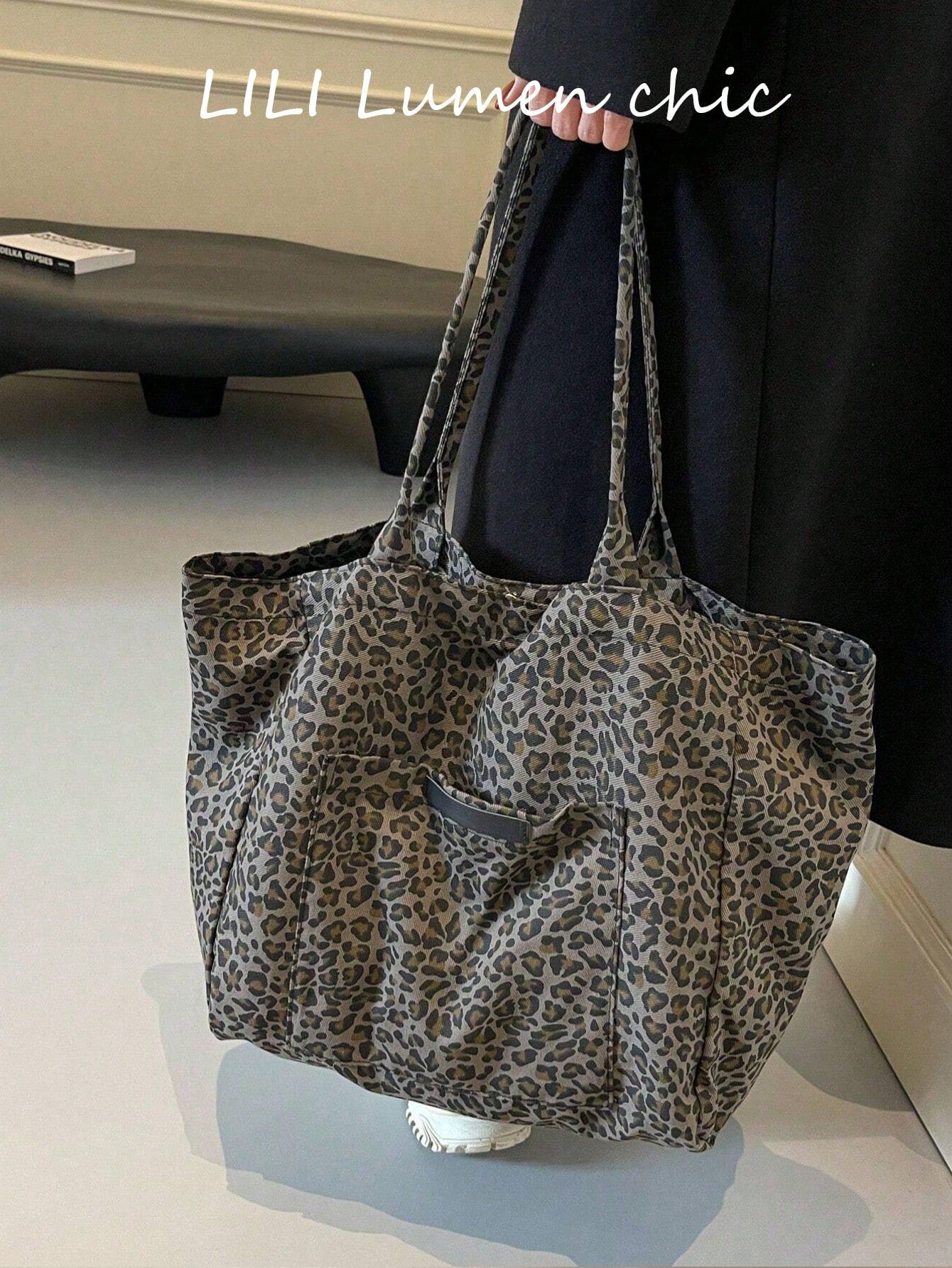Leopard Print Fabric Tote Bag, Minimalist Relaxed Oversized Design With Sturdy Wear-Resistant Fabric Material, Suitable For Students' Classes, Daily Outings, Weekend Shopping, Short Trips And Organizi