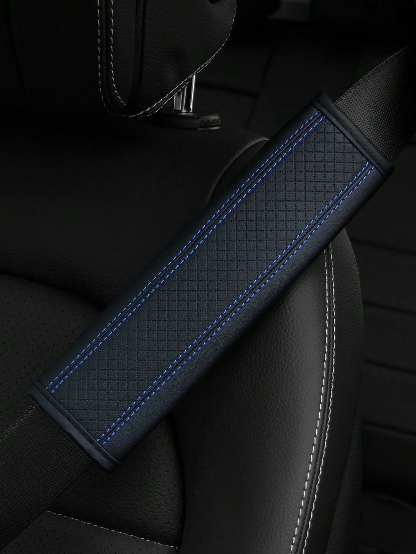 MEIKAXIU 1pc PU Leather Embossed Car Seat Belt Cover Protector, Universal Car Interior Decorative Accessories, All Season,Car Acessesories