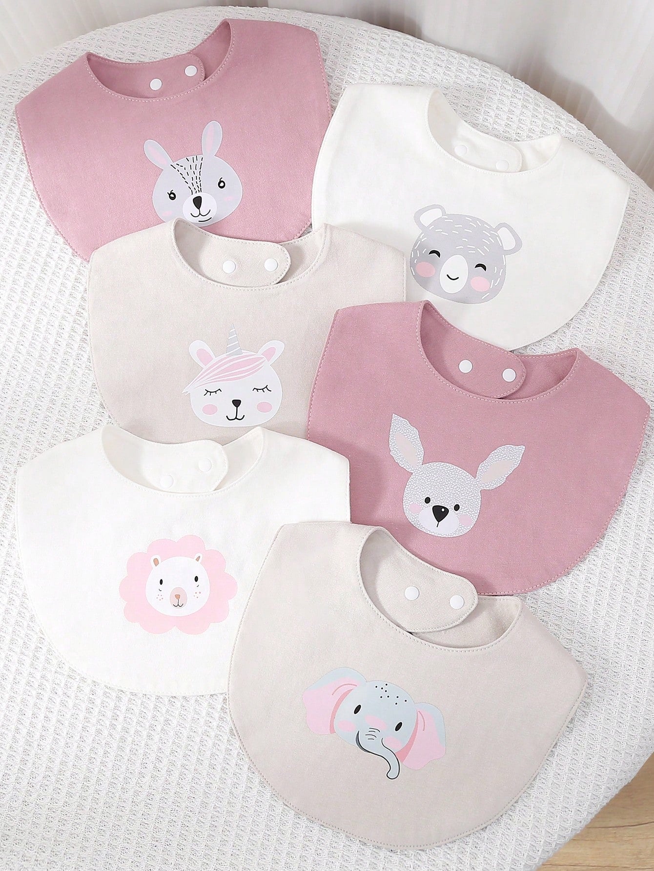 momscare 3pcs Random Baby Boys' Cute Animal Pattern Bibs
