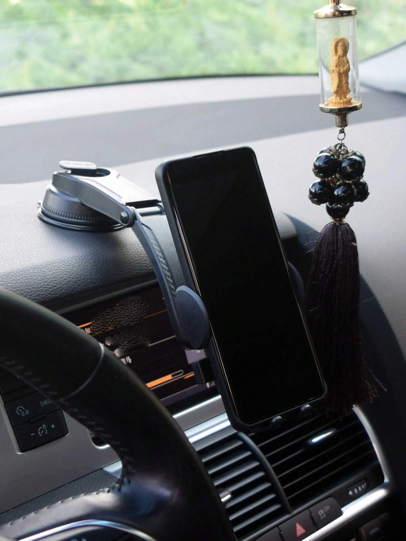 New Car Dashboard Phone Mount, 360 Degree Rotation, Auto Locking, Height Adjustable Compatible With IPhone, Android Phone, Gift For Birthday, Family, Friends Car Accessories, Car Phone Holder