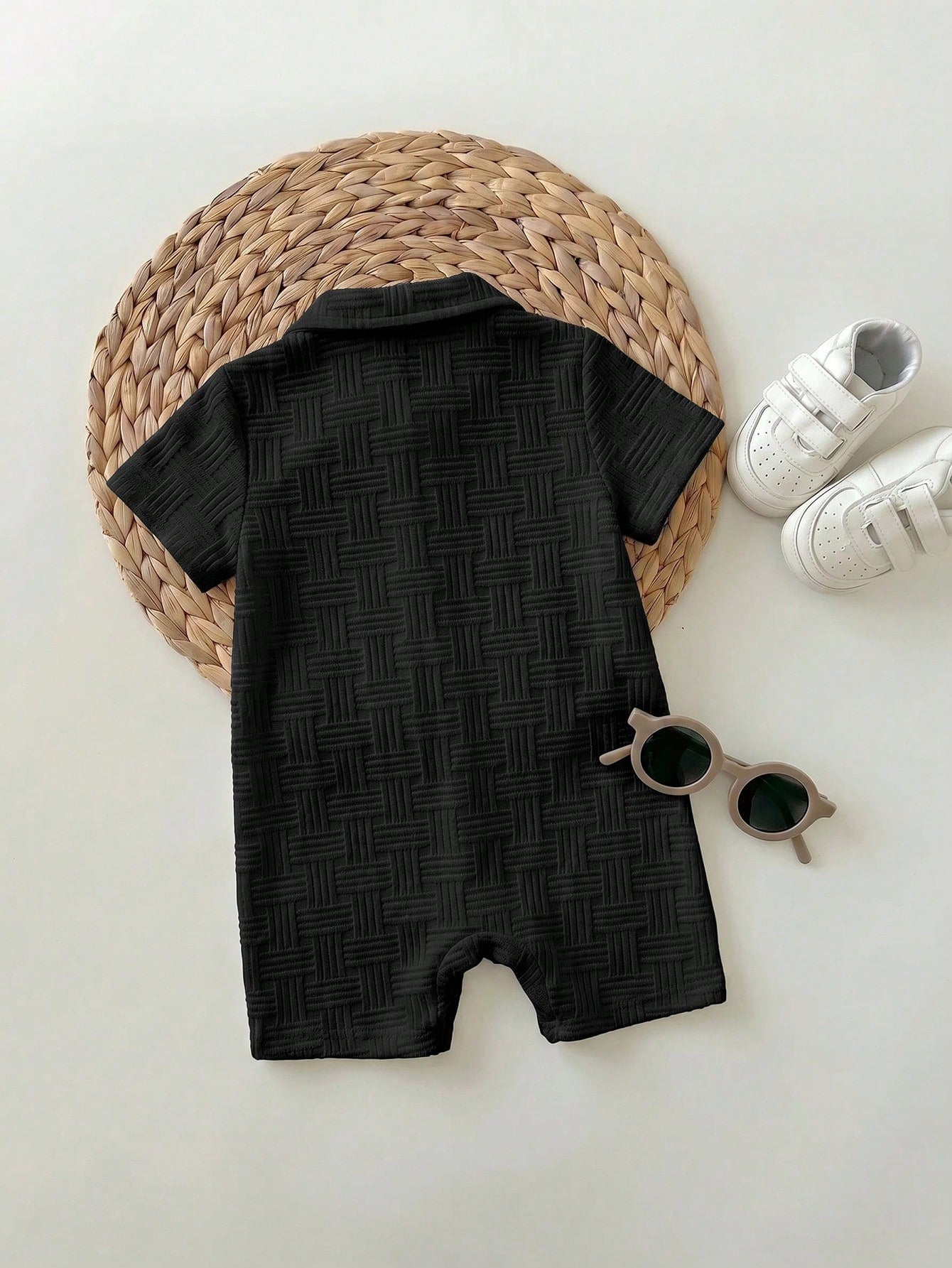 Newborn Baby Boy Summer Cute Knitted Striped Short Sleeve Romper Suitable For Birthday Party Beach, Evening Party, Performance, First Birthday Modest