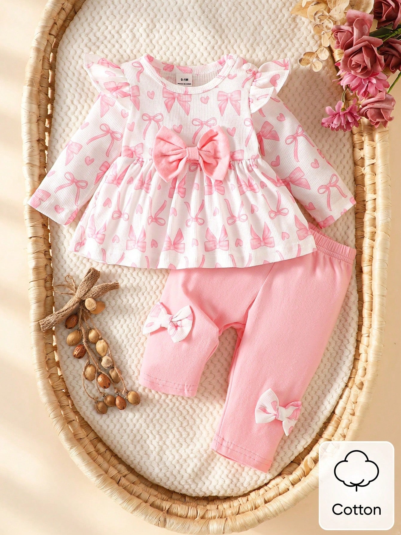Newborn Baby Girl White Background Pink Bow Print Long Sleeved Shirt Paired With Pink Pants Sweet