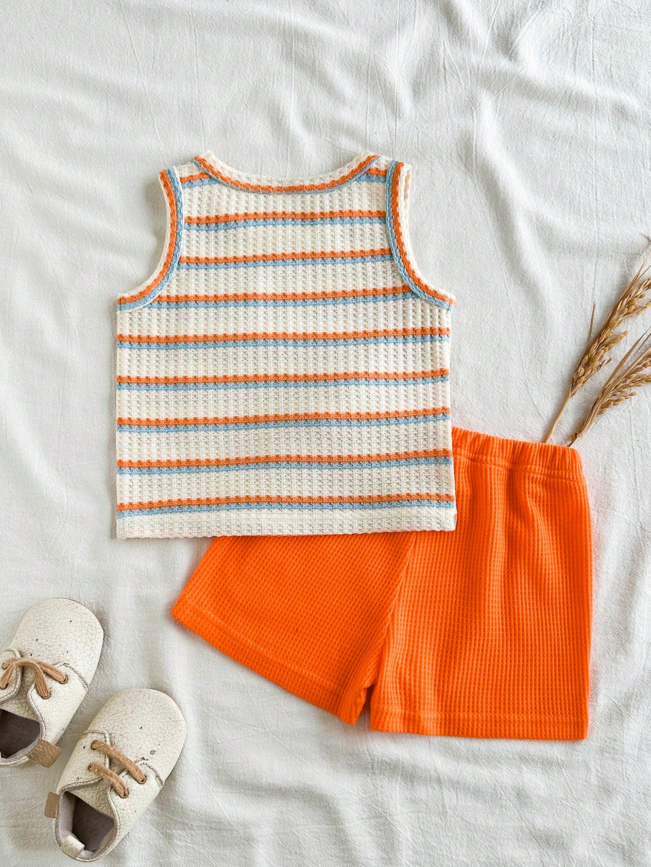 Playful Pals 2pcs Baby & Toddler Outfit Set: Fashionable Minimalist Fruit & English Letter Print Tank Top With Plaid Shorts, Fresh Minimalist Summer Pink Coconut