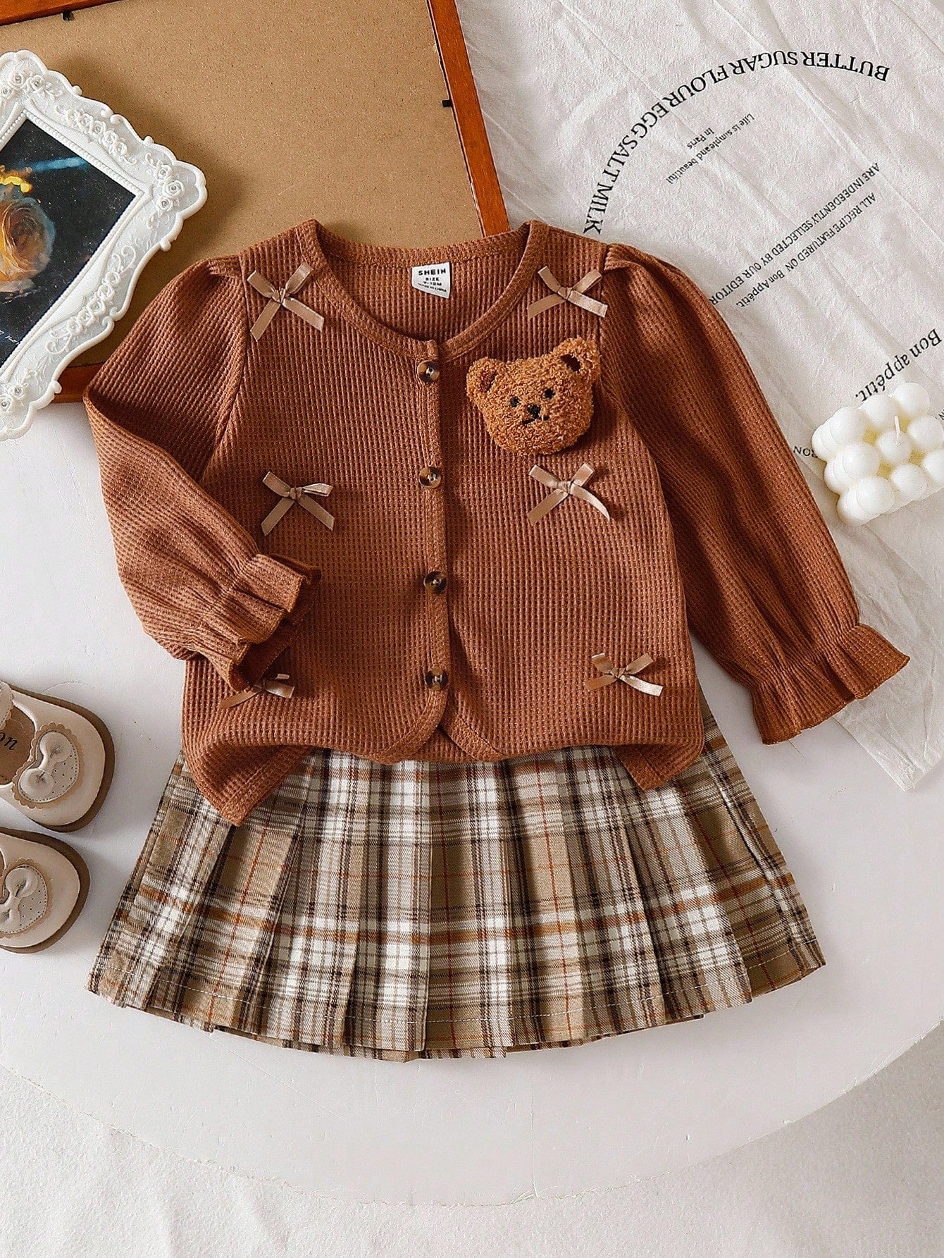 Playful Pals 2pcs/Set Girls Spring/Autumn New Cartoon Cute 3D Bear Cardigan Top + Plaid Pleated Skirt, Baby Girl Outfit