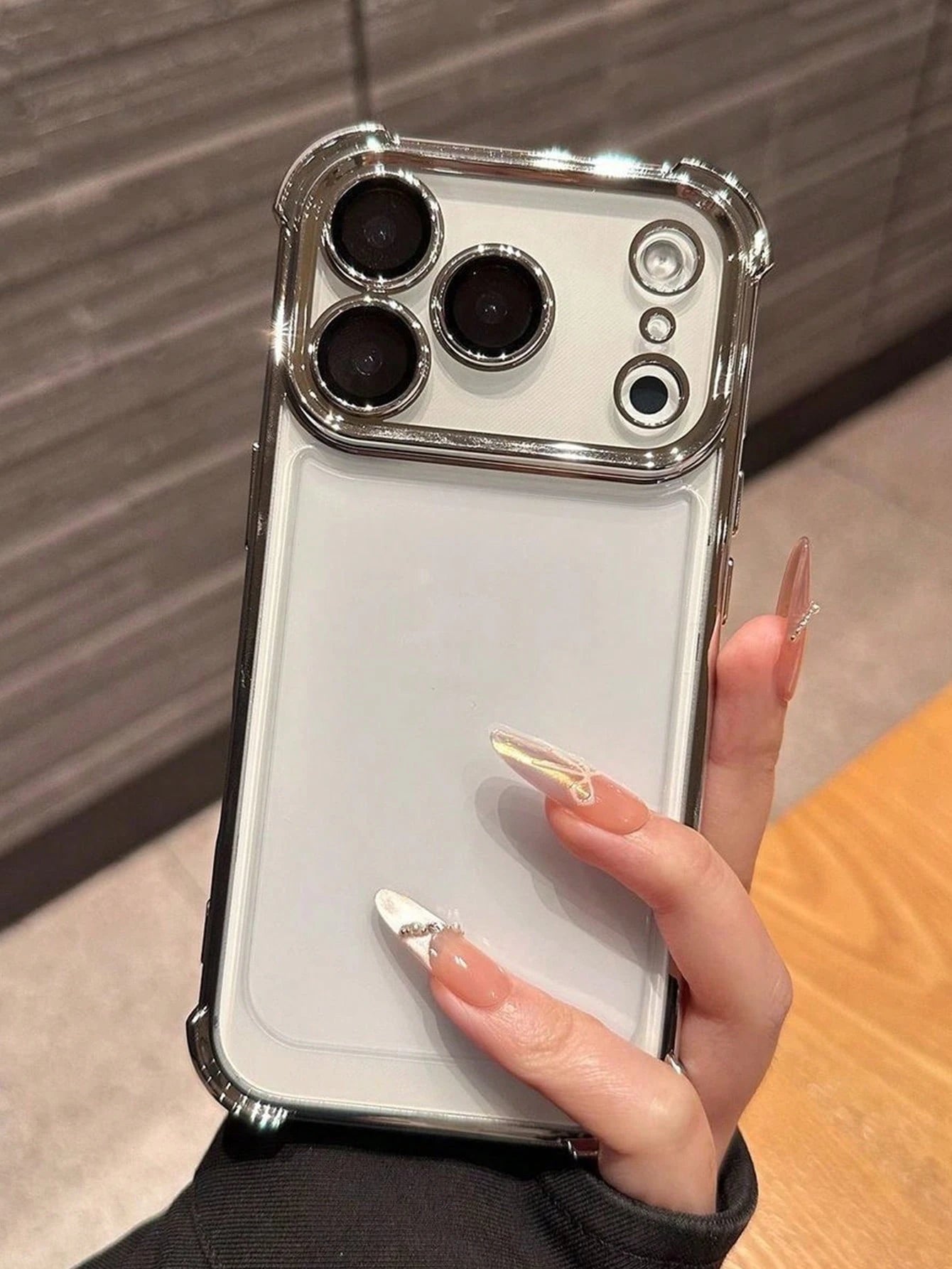 Premium Luxury Electroplated Silver Transparent Phone Case, Compatible With IPhone 17 Pro Max/17 Pro/17 Air/17/16 Pro Max/16/16 Pro/16 Plus/15/15 Pro Max/15 Pro/15 Plus/11/12/13/14 Pro Max/XS/XR/11 Pr