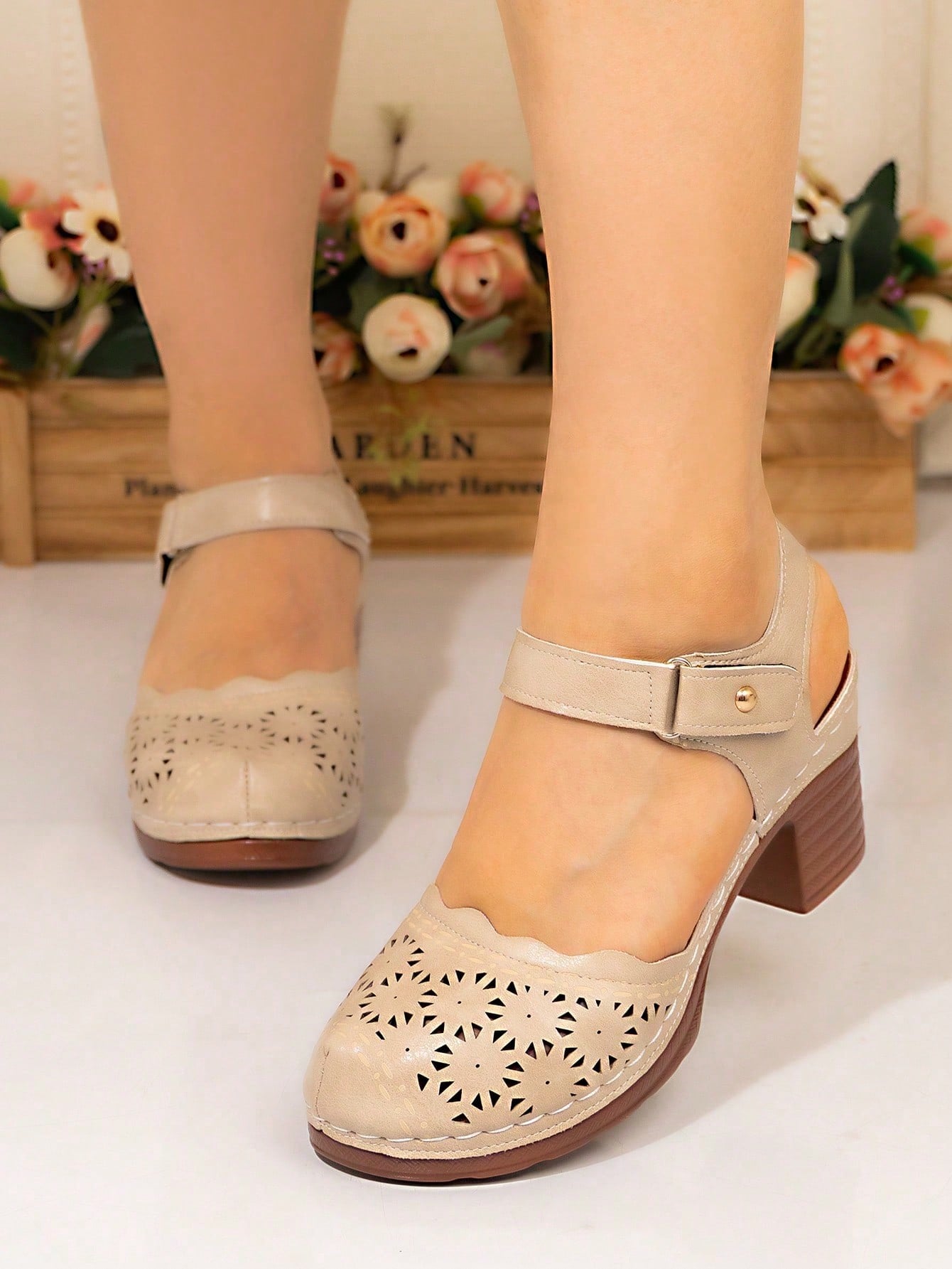 Retro Openwork Chunky Heel Mules:Slip-On,Closed Toe,Platform Breathable,Comfy For Daily Wear.Colors:Black,Khaki,Brown,Navy.Versatile&Flattering.