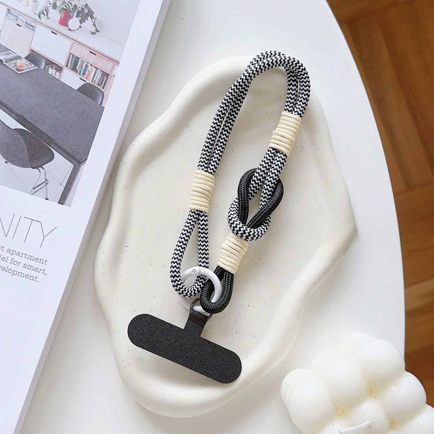 Retro Phone Lanyard, Wrist Strap, Camera Hanging Rope, Summer Hand Strap, Anti-Lost Rope, Key/Earphone Hanging Accessory, Card Holder