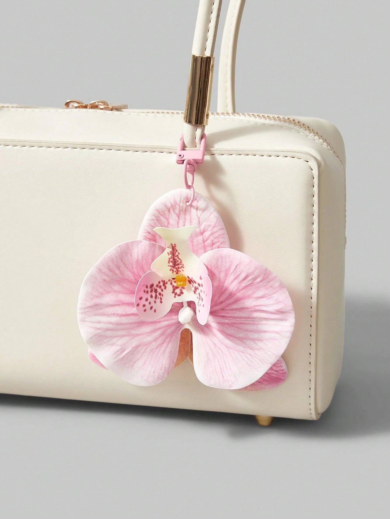 ROMWE Kawaii 1 Pc Bohemian Style Tropical Flower Vacation Beach Bag Charm Keychain