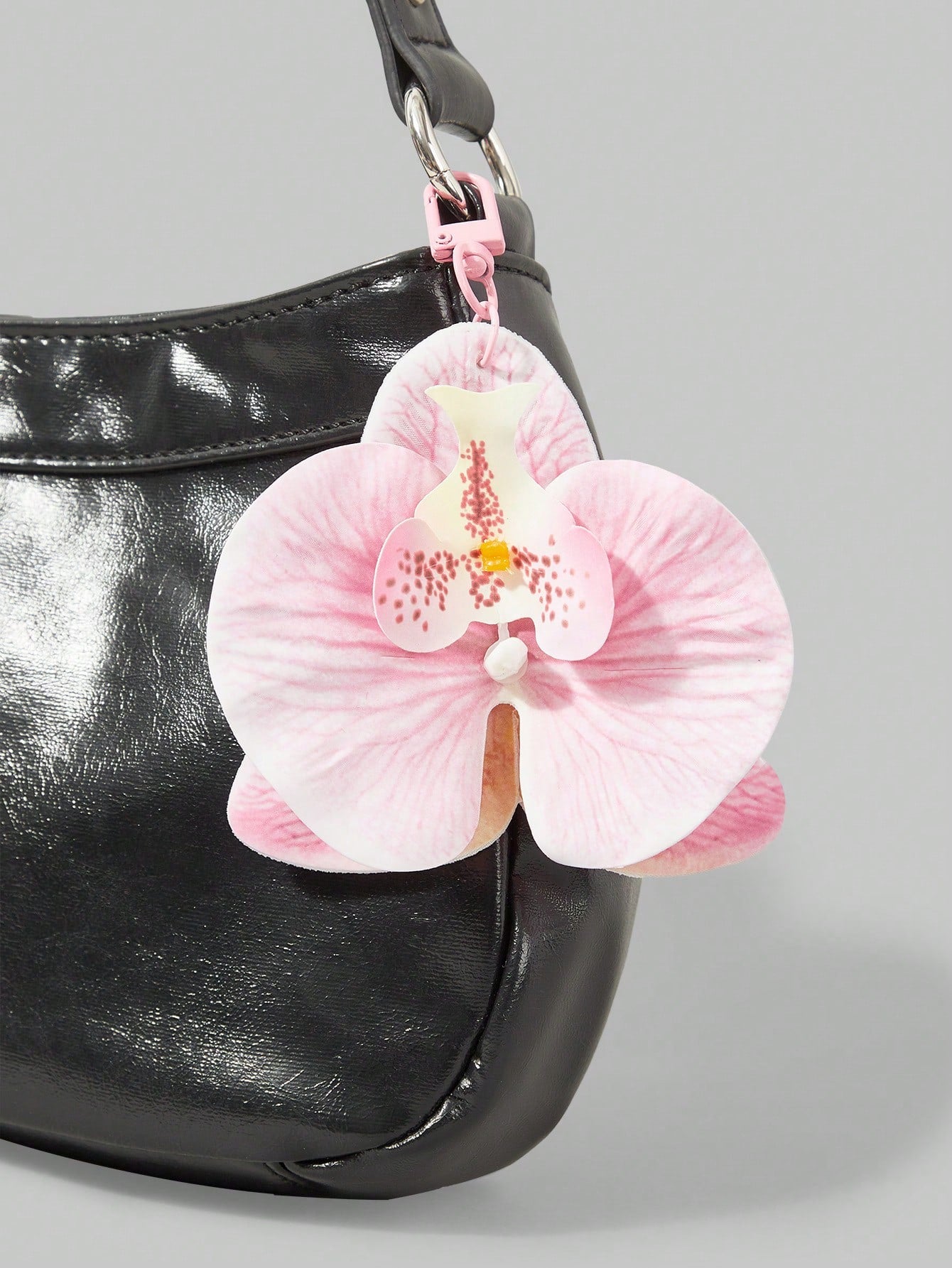 ROMWE Kawaii 1 Pc Bohemian Style Tropical Flower Vacation Beach Bag Charm Keychain
