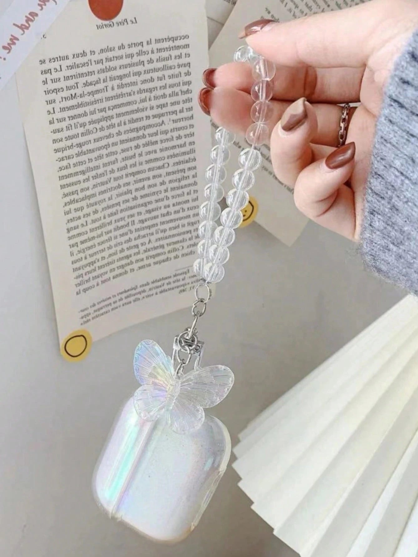 Shockproof Sparkly Sequin Apple Transparent Earphone Case With Beaded Chain Spring Gift
