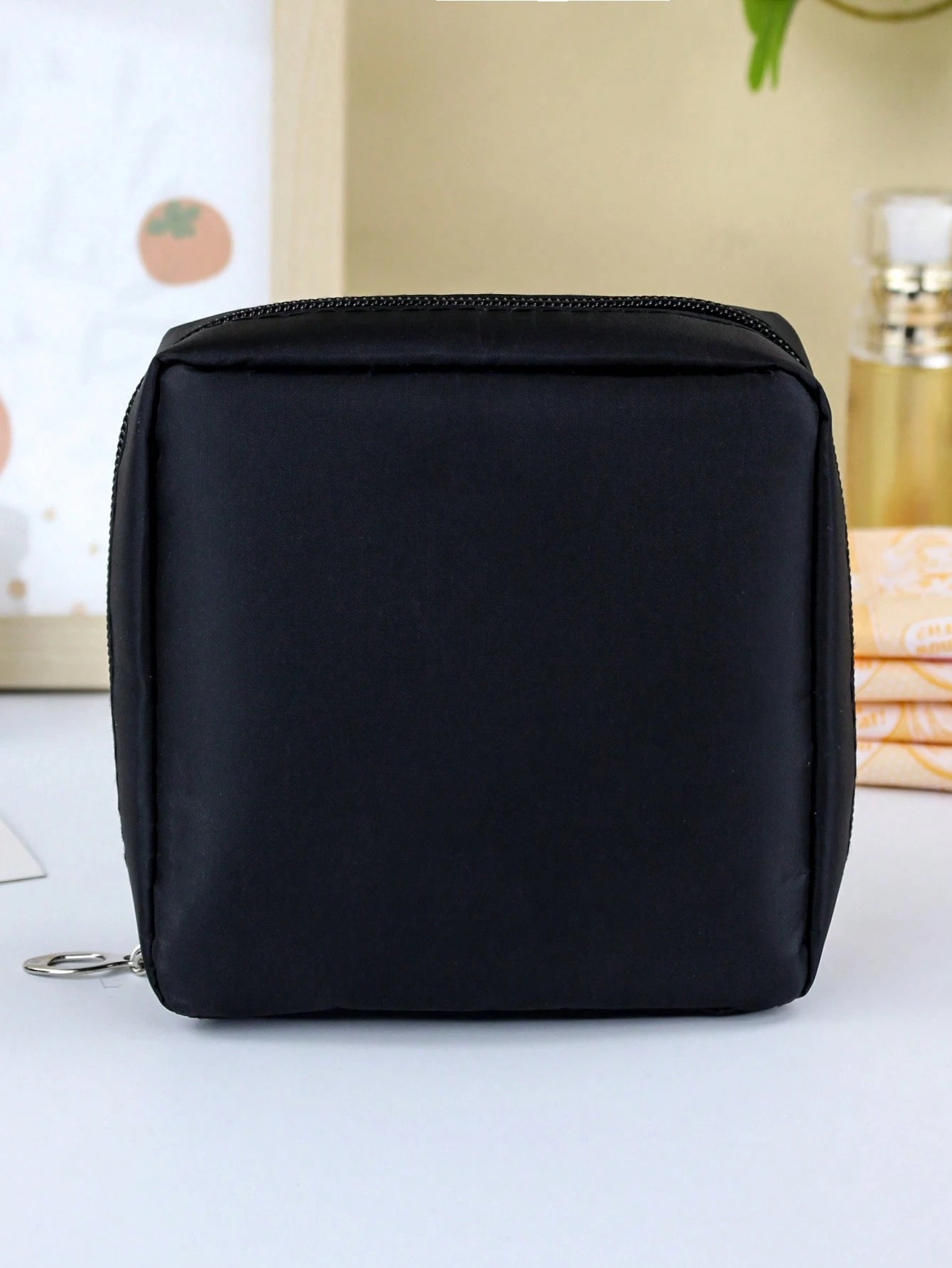 Simplicity Travel Makeup Bag, 1Pc Multifunctional Cosmetic Organizer Handbag Bath Shower Wallet Pouch Portable Cosmetics Brush Storage Clutch With Zipper Closure For Lipstick, Brush, Skincare, Mobile