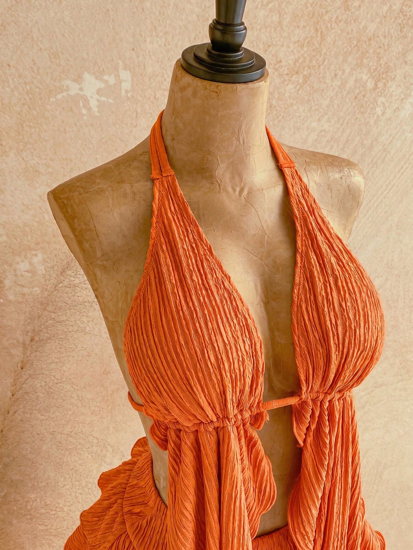 Soleia 2pcs/Set Women's Burnt Orange Summer Tropical Sexy Elegant Holiday Vacation Knit Halter Neck Asymmetric Hem Top + Low Waist Layered Ruffle Skirt Beach