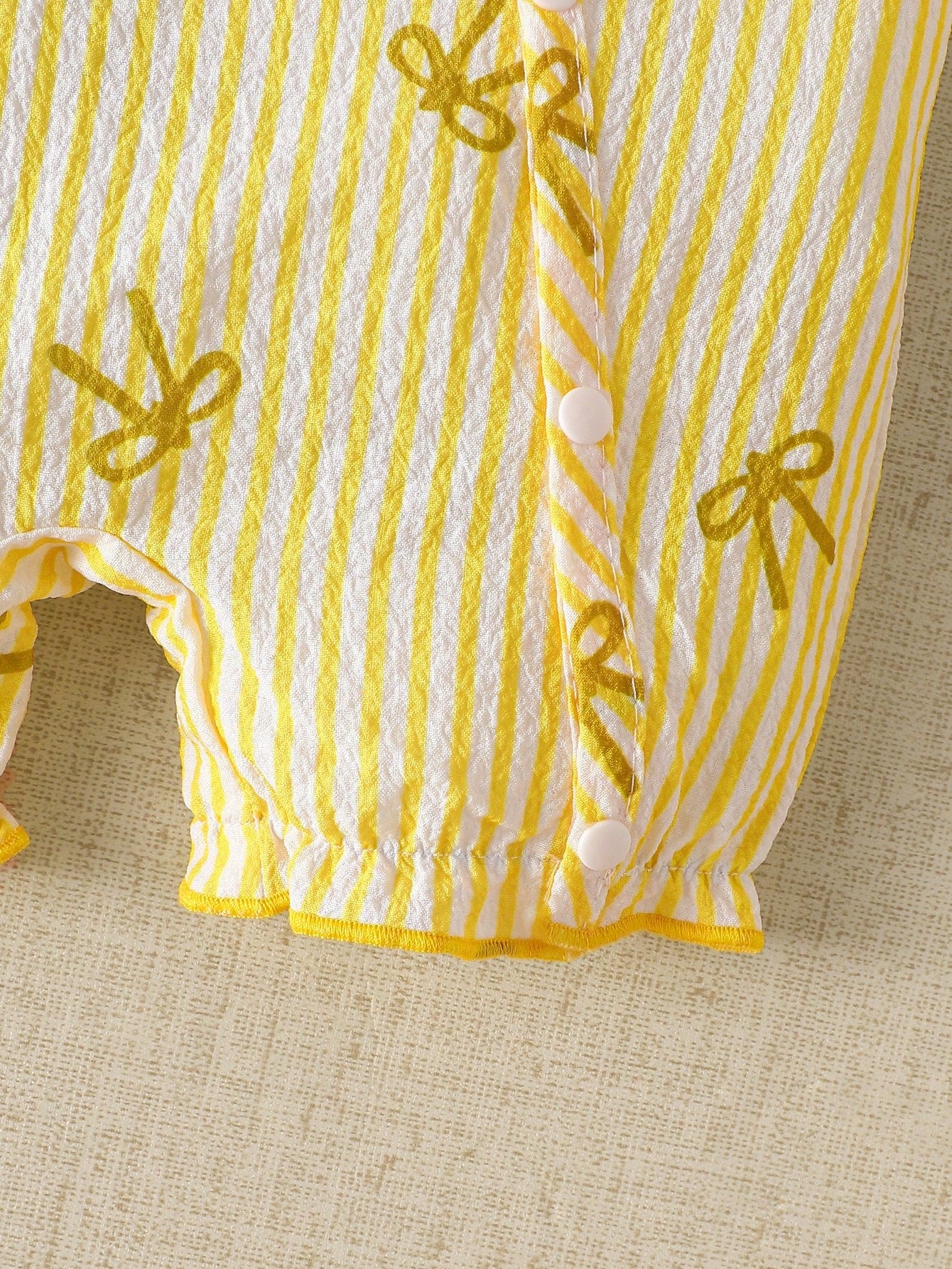 Sweet Pastel Yellow Bow Baby Romper Set, Bubble Textured Fabric Vertical Stripe Print Embroidered Newborn Short Sleeve Bodysuit, 4pcs