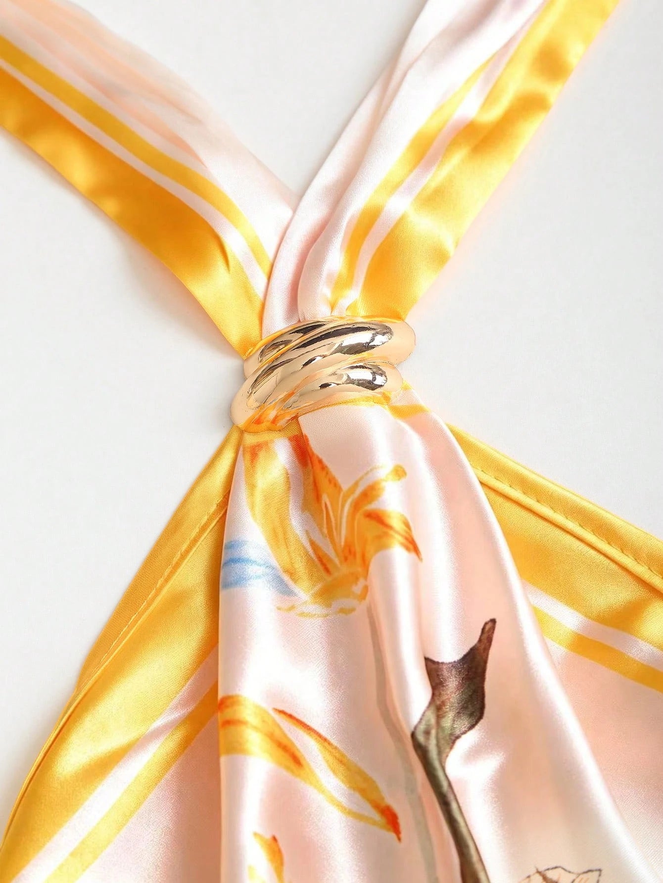 Sweetra Spring/Summer Fashion New French Retro Satin Printed Spaghetti Strap Sleeveless Metal Buckle Decor Asymmetric Hem Backless Tie-Up Women Yellow Blouse
