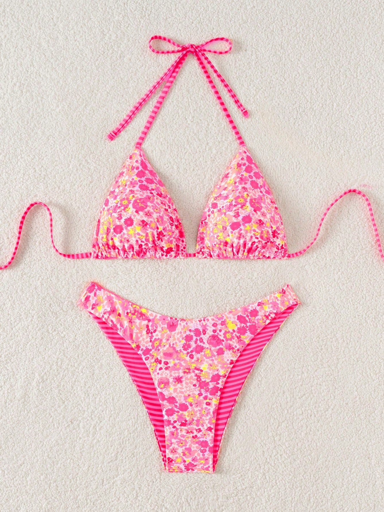 Swim Mod 2pcs/Set Women Cute Random Floral Print Reversible Halter Top And Adorable Bottoms Bikini Swimsuit Set, Holiday & Beach For Summer Beach Vacation