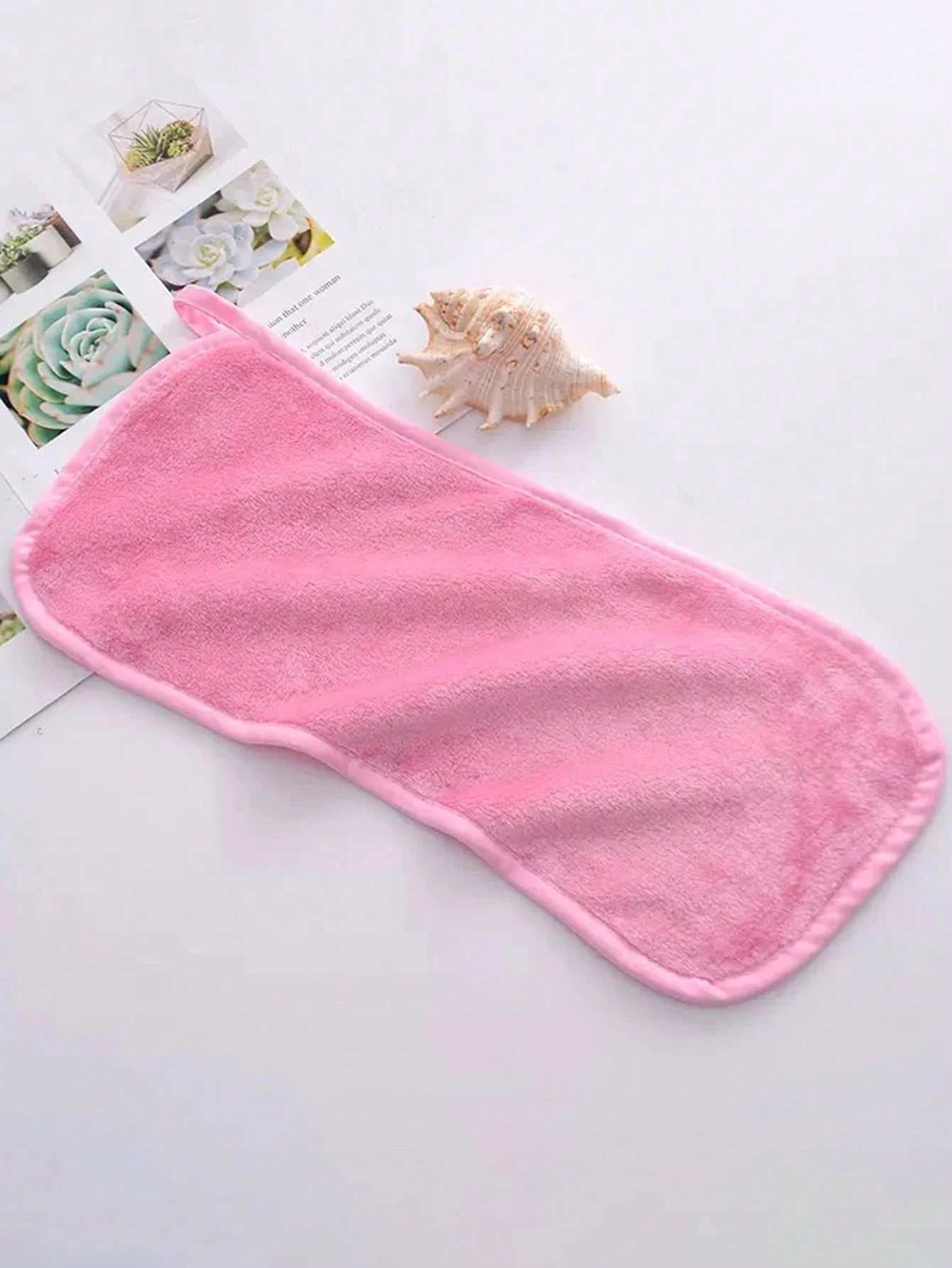 Ultra-Fine Microfiber Absorbent Makeup Remover Cloth, Flannel Slouchy Water-Based Cleansing Makeup Remover Towel