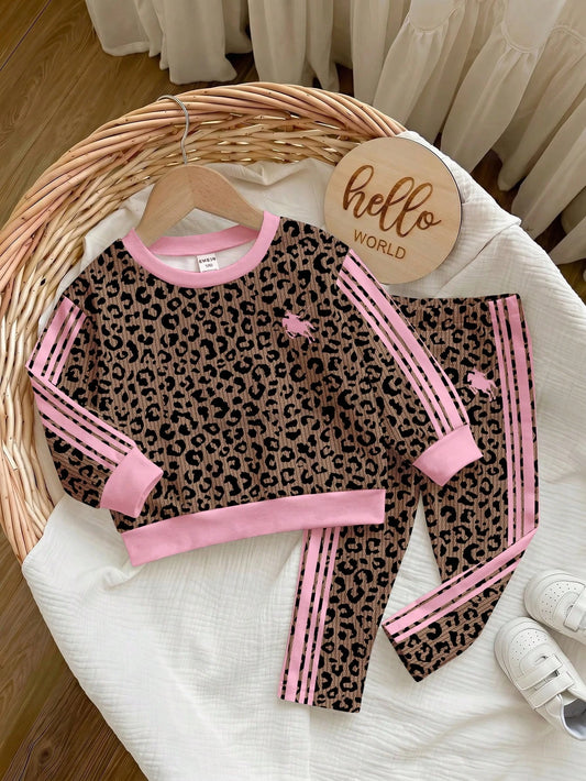 Vintage Leopard & Knight Horse, Pink Sporty Colorblock Striped Print, Baby Girl Casual Minimalist Loose Crew Neck Sweatshirt & Elastic Waist Long Pants Set, Suitable For Autumn/Winter, Street Retro St