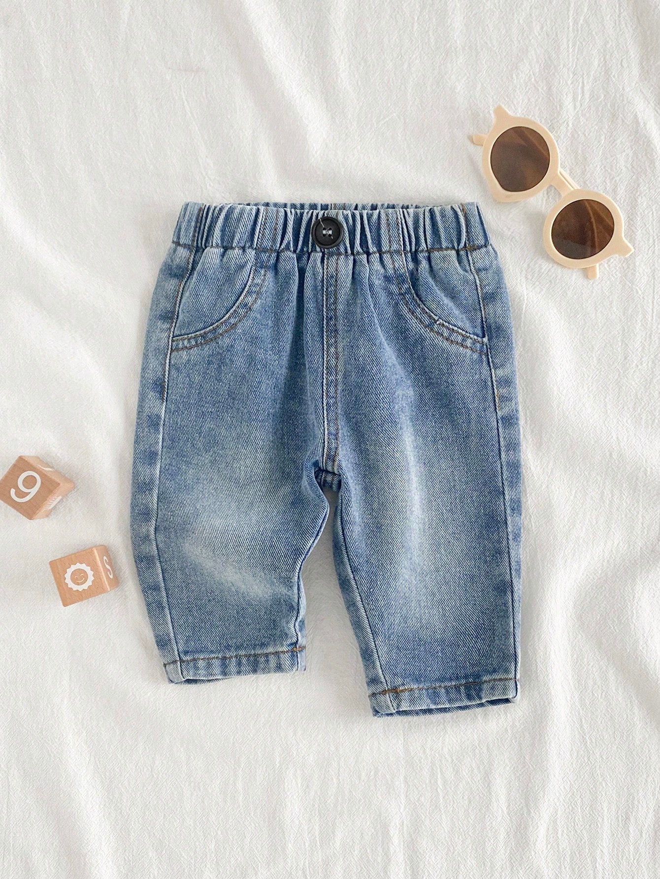 Vintaside Kids Countryside Style Newborn Baby Denim Pants,Classic Washed Blue Loose Fit Jeans With Full Elastic Waistband,Fake Pockets,Vintage Front Button Closure