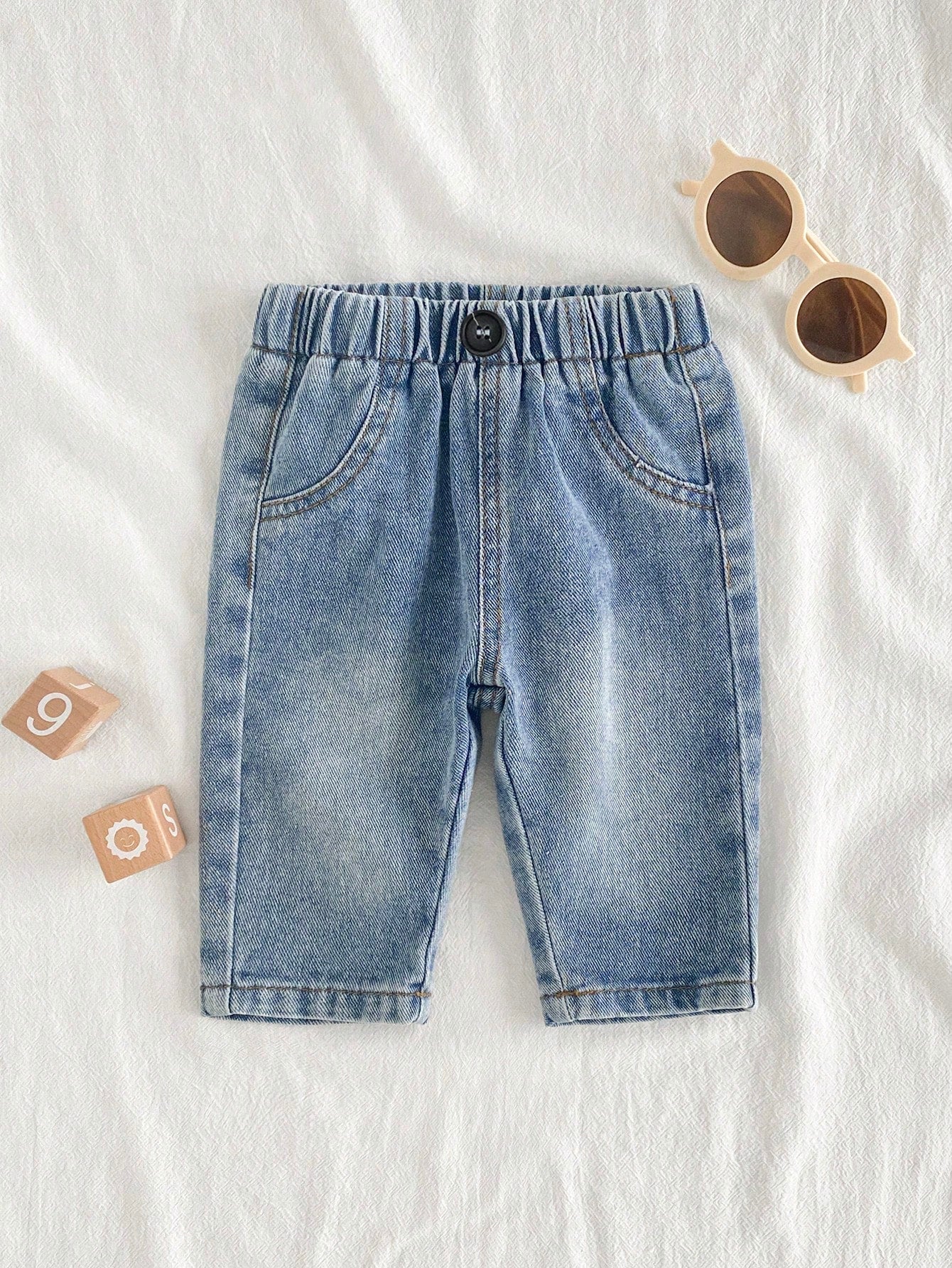 Vintaside Kids Countryside Style Newborn Baby Denim Pants,Classic Washed Blue Loose Fit Jeans With Full Elastic Waistband,Fake Pockets,Vintage Front Button Closure