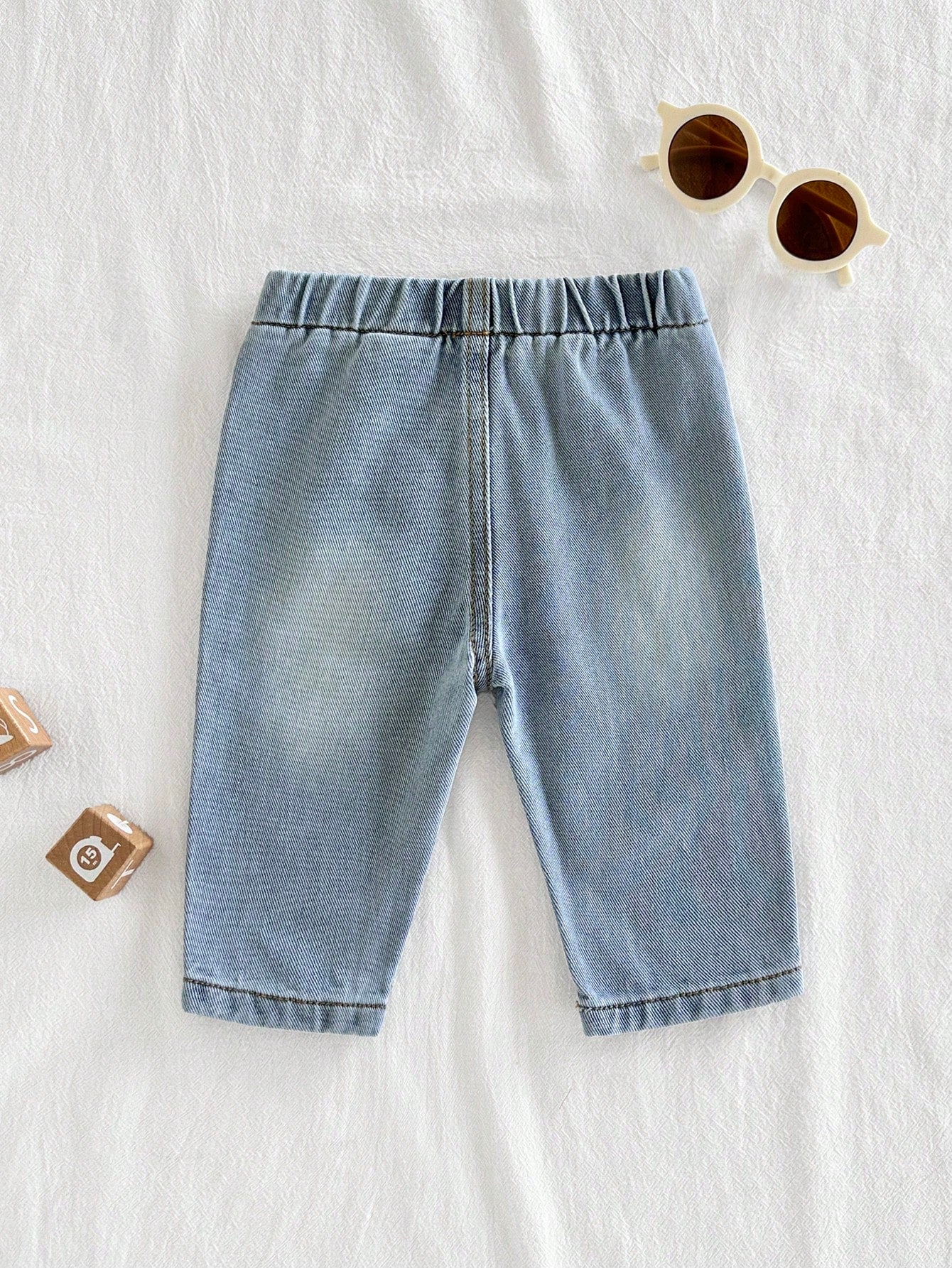 Vintaside Kids Countryside Style Newborn Baby Denim Pants,Classic Washed Blue Loose Fit Jeans With Full Elastic Waistband,Fake Pockets,Vintage Front Button Closure