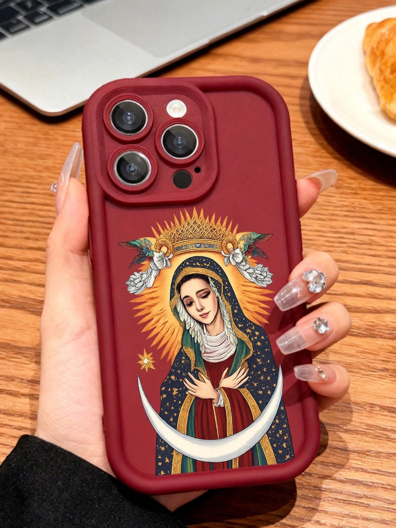 Virgin Mary Phone Case Religious Art Style For IPhone 17 16 15 14 13 12 11 Plus Pro Max. A Spiritual And Classic Design Perfect To Show Faith And Devotion. A Gift Of Inspiration.
