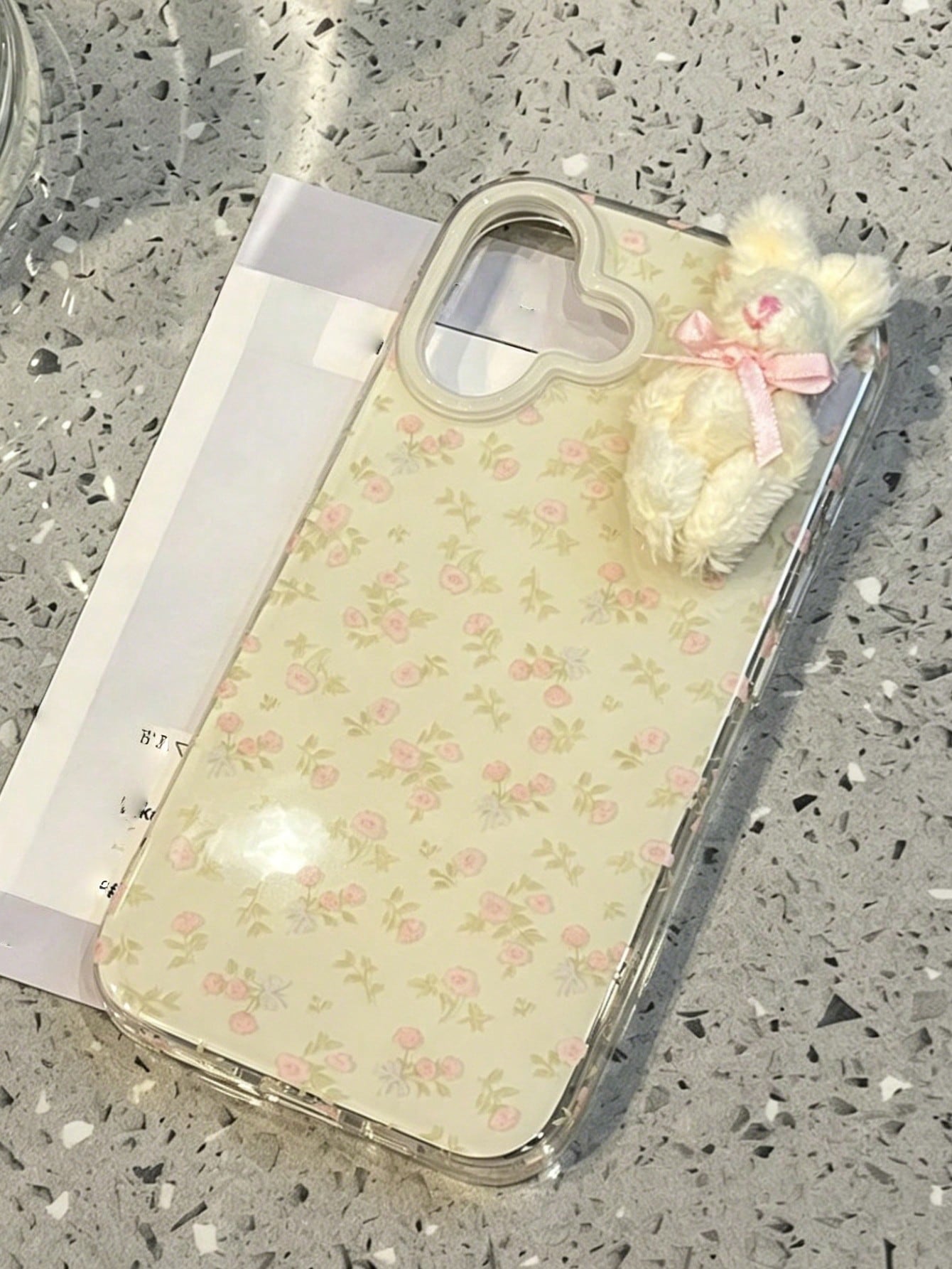 White Pink Rabbit Element Novelty Cases 1pc White Pink Rabbit Element Novelty Cases Youthful And Adorable Girl Floral White Classic Full-Coverage Soft Phone Shockproof Case With Three-Dimensional Pink