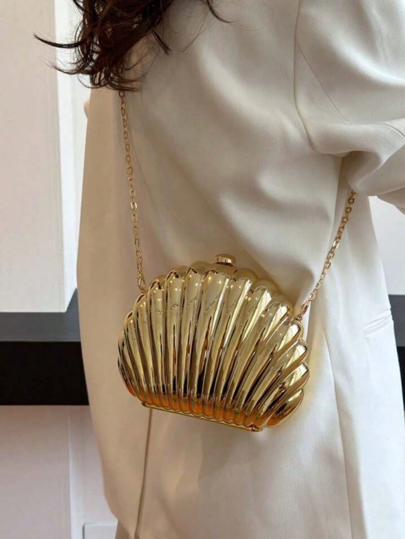 Women's Elegant Mini Flower Shaped Chain Crossbody Bag, Metallic Y2K Style Theme Party Shoulder Bag, Fashionable Novelty Shaped Bags, Versatile Small Mobile Phone Key Coin Purse, Portable Outdoor Trav