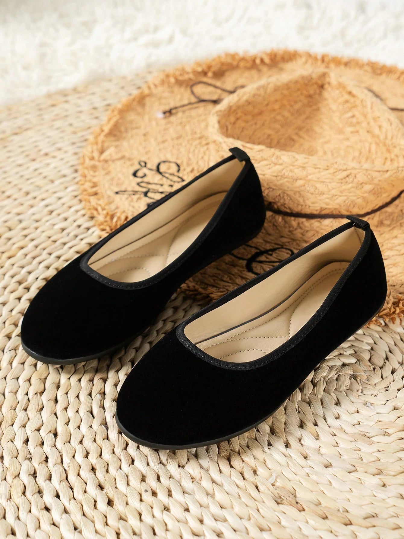 Women's Faux Suede Bow Retro Elegant Wedge Heel Casual Round Toe Flat Shoes, Solid Color Slip-On Flat Sandals, Black Color For Students And Teenagers