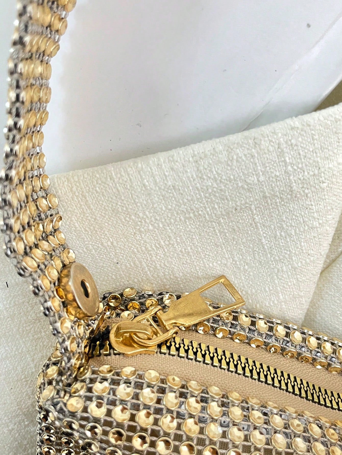 Women's Glittering Gold Elegant Party Clutch Bag, Shiny & Alluring, New Arrival Rhinestone Crescent Moon Handbag In Stock, Fashionable Shoulder Bag For Party, Dinner, Suitable For Girls, Women, Weddin